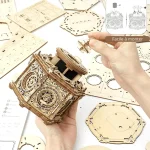 Detailliertes Holzmodell zum Zusammenbauen, ideal für wissenschaftliche Dekorationen und DIY-Projekte, mit Anleitung und Bauteilen.
