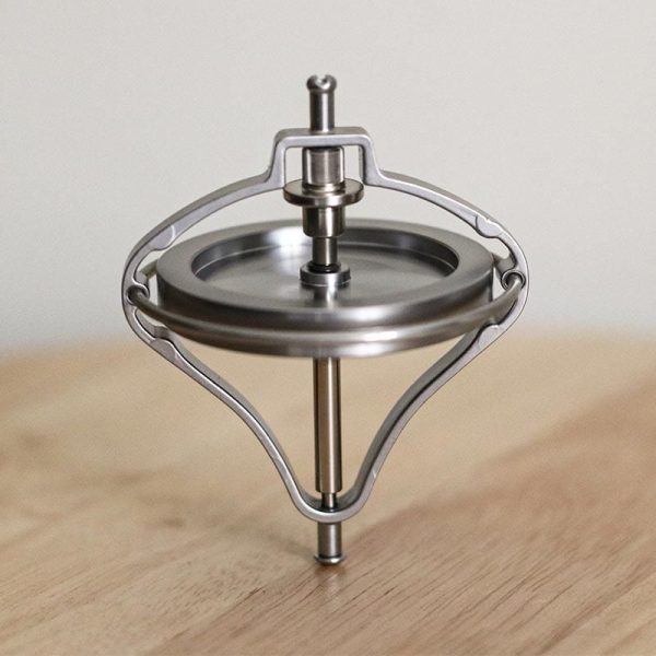 Hochwertiger schwebender Magnet mit Metallrahmen, ideal für wissenschaftliche Demonstrationen und Dekorationen. Perfekt für Bildung und moderne Inneneinrichtung.