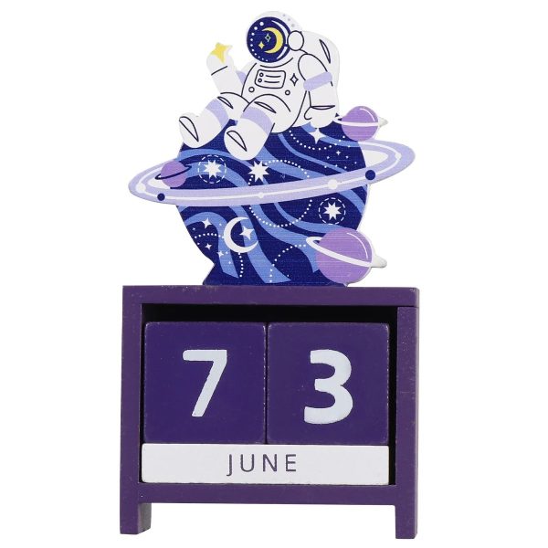 Dekorativer Sternenplanet Kalender mit Astronautenfigur, der den Monat Juni anzeigt, ideal für Science-Fiction- und Weltraumliebhaber.