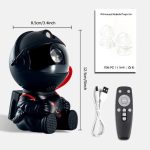 Kleiner Astronauten-Nebula-Projektor mit Fernbedienung und USB-Kabel, ideal für Kinderzimmer und Wissenschaftsdekoration.