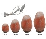 Salzlampe in vier Größen, von 1-2 kg bis 4-7 kg, inklusive elektrischem Anschluss, ideal für Raumdekoration und Wohlfühlatmosphäre.