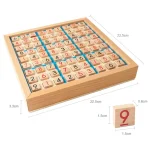 Klassisches Sudoku-Spielset aus Holz mit nummerierten Steinen und blauen Linien, ideal für Denkspiele und Gehirntraining. Perfekt für Kinder und Erwachsene.