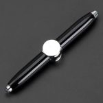 Hochwertiges wissenschaftliches Objekt mit elegantem Design, ideal für Sammler und Dekorationszwecke. Perfekt für wissenschaftliche Präsentationen oder als stilvolles Accessoire.