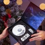 Sternenprojektor mit Zubehör in Geschenkbox, ideal für Astronomie- und Dekorationsliebhaber, bringt den Himmel ins Zuhause.