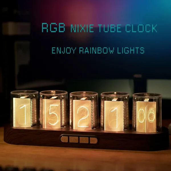 Moderne RGB Nixie Röhrenuhr mit bunten Lichtern, ideal als stilvolle Dekoration und technisches Gadget für Wissenschafts- und Technikliebhaber.