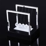 Präzises Acryl-Harmonisches Pendel mit weißen Kugeln, ideal für wissenschaftliche Dekorationen und Experimente.