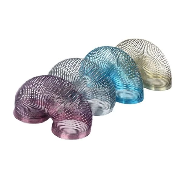 Bunte, spiralförmige Glasobjekte in verschiedenen Farben, ideal für Dekoration und wissenschaftliche Displays.