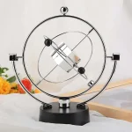 Moderne Sonnenuhr aus Metall mit klaren Linien, ideal als wissenschaftliche Dekoration oder Geschenk für Wissenschaftsbegeisterte.