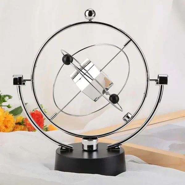 Moderne Sonnenuhr aus Metall mit klaren Linien, ideal als wissenschaftliche Dekoration oder Geschenk für Wissenschaftsbegeisterte.