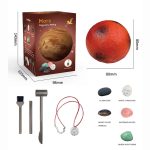 Entdecken Sie das Mars-Planetenmodell mit Zubehör, ideal für Wissenschafts- und Dekorationszwecke. Maße: 98x103x143mm, inklusive passender Dekorationen und Lernmaterialien.