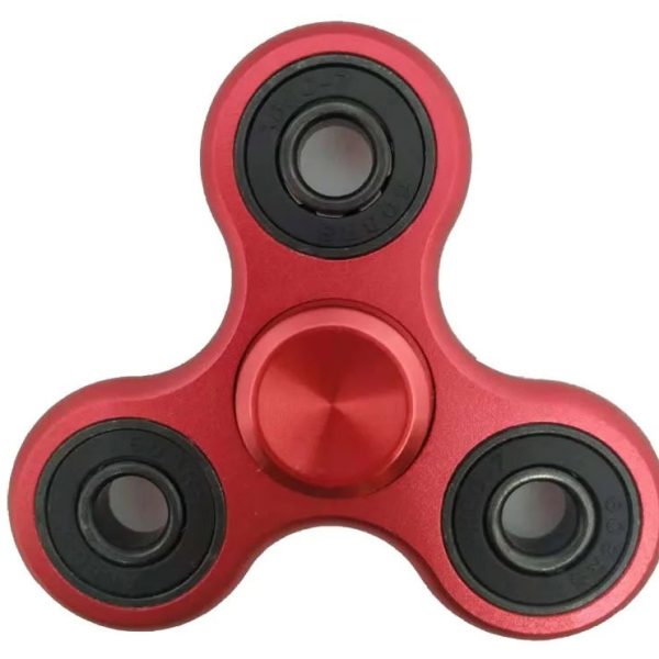 Fidget Spinner aus Kunststoff mit drei rotierenden Armen und schwarzen Kugellagern, ideal für Stressabbau und Konzentrationsförderung.