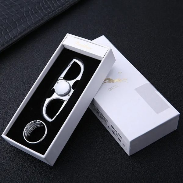 Elegante wissenschaftliche Halskette mit runden Anhängern in einer weißen Geschenkbox, ideal für Wissenschafts- und Technikliebhaber.