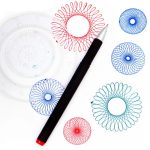 Präzise geometrische Schablonen in Rot, Blau und Grün für wissenschaftliche Kunst und Dekoration, ideal für kreative Projekte und Lernzwecke.