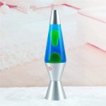 Moderne Lava-Lampe mit bunten, leuchtenden Blasen in einem transparenten Glaszylinder, auf einem silbernen Sockel, ideal für Dekoration und wissenschaftliche Experimente.