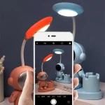 Dekorative Weltraum- und Wissenschaftsfiguren, ideal für Science-Gadgets und Raumfahrt-Enthusiasten, inklusive Astronauten- und Raumstation-Designs.