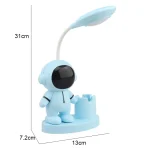 Entdeckerfigur im Weltraum-Design mit LED-Lampe.