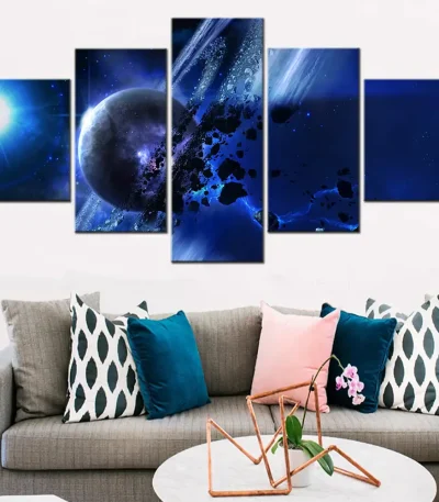 Modernes Wandbild mit Planetenkosmos in Blau, Schwarz und Weiß, ideal für Wissenschafts- und Raumfahrtdekorationen, schafft eine faszinierende Atmosphäre.