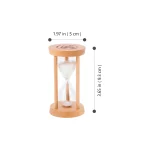 Kleine Sanduhr aus Holz mit weißen Sandkörnern, ideal als wissenschaftliche Dekoration oder Geschenk. Maße: 5 cm Durchmesser, 9,3 cm Höhe.