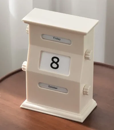 Vintage Kalender mit Wochentag, Datum und Monat, dekoratives wissenschaftliches Gadget für Zuhause oder Büro.
