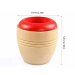 Holzblumenübertopf mit rotem Innenraum, handgefertigt, ideal für Dekoration und Pflanzenpräsentation.