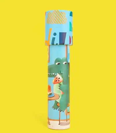 Bunte Schultrommel mit lustigem Krokodil-Motiv, ideal für Kinder, zum Lernen und Spielen, farbenfrohes Design, perfekt für den Schulanfang oder als Geschenk.
