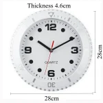 Hochwertige Wanduhr mit Quarzmechanismus, ideal für wissenschaftliche oder dekorative Zwecke, mit klarer Ziffernanzeige und robustem Rahmen.