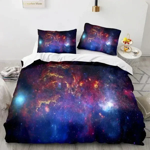 Himmlisches Bettwäsche-Set mit Galaxie-Design für Schlafzimmer.