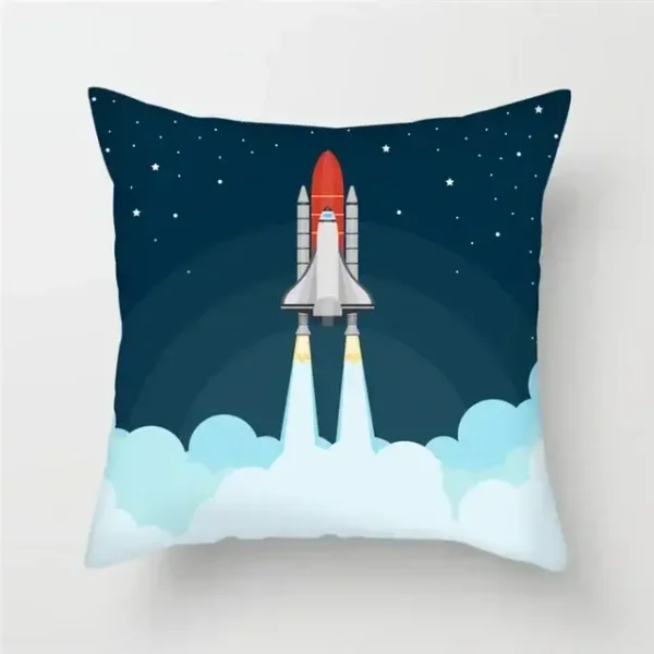 Kissenbezug mit Raketen-Design, ideal für Science-Fiction-Fans und Raumfahrtenthusiasten. Perfekt als Dekoration für das Schlafzimmer oder das Wohnzimmer, um eine futuristische Atmosphäre zu schaff.