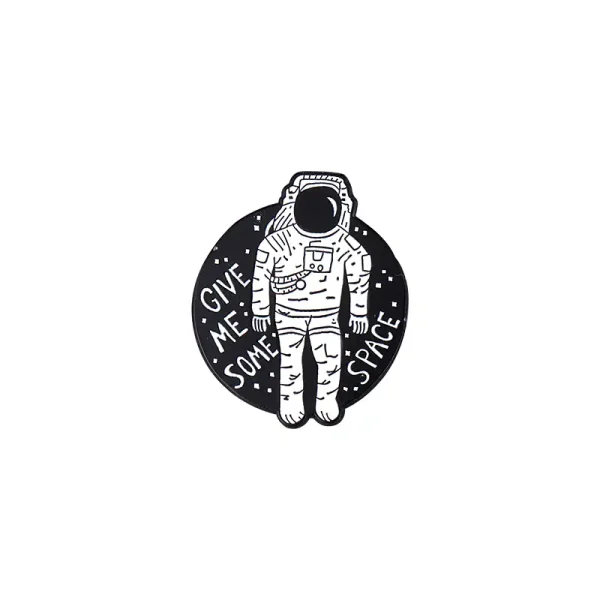 Illustration eines Astronauten im Weltraum mit dem Text "Give me some space" im schwarzen Kreis, geeignet für wissenschaftliche Dekorationen und Gadgets.