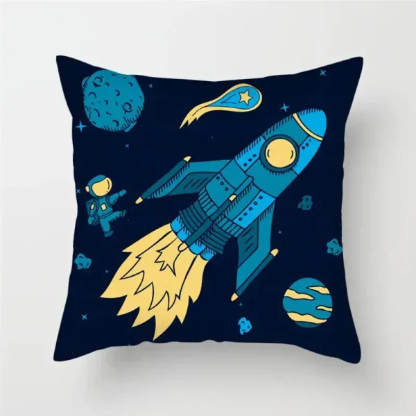 Kissen mit Weltraum-Motiv, Rakete, Astronauten und Planeten, ideal für Science-Fiction-Fans und Raumfahrt-Enthusiasten.