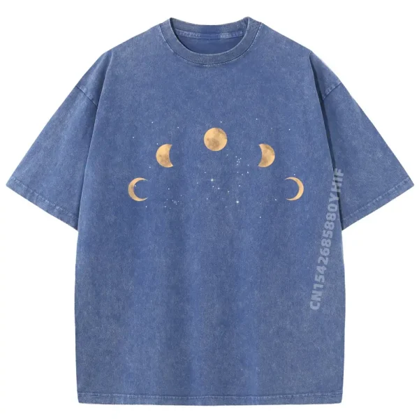 Bequemer T-Shirt mit Mondphasen-Design, ideal für Astronomie- und Wissenschaftsbegeisterte, in einem stilvollen blauen Farbton.