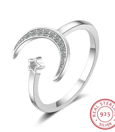 Eleganter Sterlingsilber-Ring mit Stern- und Mondmotiv, verziert mit funkelnden Zirkonias, symbolisiert Träume und Sternenhimmel. Perfekt für Schmuckliebhaber und Astronomie-Enthusiasten.