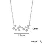 Elegante Silber-Halskette mit Sternbild-Design, bestehend aus kleinen, funkelnden Zirkoniasteinen, die die Konstellation nachbilden, perfekt für Astronomie- und Wissenschaftsliebhaber.