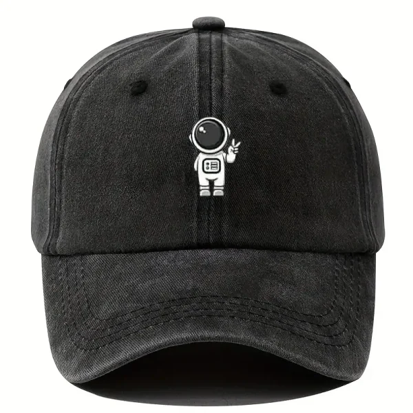 Schwarzer Baseball-Cap mit kleinem Astronauten-Print auf der Vorderseite, ideal für Science-Fans und trendige Accessoires.