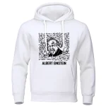 Weißer Hoodie mit lustigem Albert Einstein Druck, der die Zunge herausstreckt, umgeben von wissenschaftlichen Formeln und Symbolen, ideal für Wissenschafts- und Nerd-Fans.