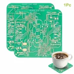 Kunststoffuntersetzer in Form eines Schaltkreises, passend für Kaffeetasse, modernes Design, ideal für Technik- und Kaffeeliebhaber, langlebig und stilvoll.
