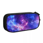 Kosmisches Design-Schreibtaschenetui mit Galaxie-Motiv, ideal für Schüler und Studenten, robust und stilvoll.