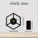 Moderne schwarze Wanduhr mit geometrischem Rahmen und goldenen Zeigern, perfekt für stilvolle Raumdekorationen. Maße: 26 cm x 30 cm, inklusive passender Ablagefläche.