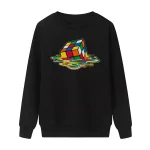 Schwarzes Sweatshirt mit buntem Rubik's Cube Design, das auf einer bunten, flüssigen Oberfläche schwimmt, ideal für Science- und Gadget-Liebhaber.