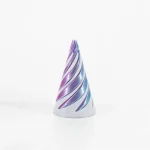 Metallische Schnecke mit spiralförmigem Design in bunten Farben, ideal als wissenschaftliches Dekorationsstück oder Sammlerstück.