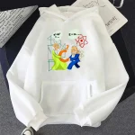 Bequemer weißer Hoodie mit wissenschaftlichem Druck, der zwei lachende Wissenschaftler zeigt, die über Formeln und Experimente diskutieren. Perfekt für Wissenschaftsbegeisterte und Studenten.