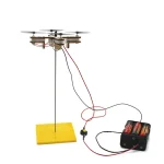 Himmelsmodell mit Rotor, Batteriebox und Kabel, ideal für wissenschaftliche Demonstrationen und Bildungszwecke.