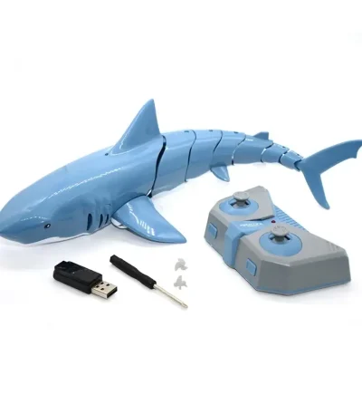 Blaues Hai-Spielzeug mit Fernsteuerung, USB-Ladegerät und Zubehör, realistische Gestaltung, ideal für Wissenschafts- und Dekorationszwecke.