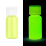 Leuchtendes fluoreszierendes Fläschchen, das im Dunkeln grün leuchtet, ideal für wissenschaftliche Experimente und Dekorationen.