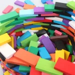 Buntes Kreide-Set in verschiedenen Farben, ideal für wissenschaftliche Experimente und Dekorationen. Perfekt für kreative Bildungsaktivitäten und wissenschaftliche Präsentationen.