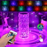 Farbwechselnde RGB LED-Lampe mit Touchsensor und Fernbedienung, ideal für Dekoration und stimmungsvolle Beleuchtung.