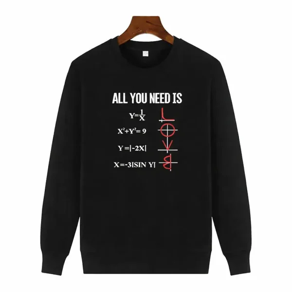 Algebra-Pullover mit mathematischen Formeln und rotem Mathematiksymbol auf schwarzem Sweatshirt.